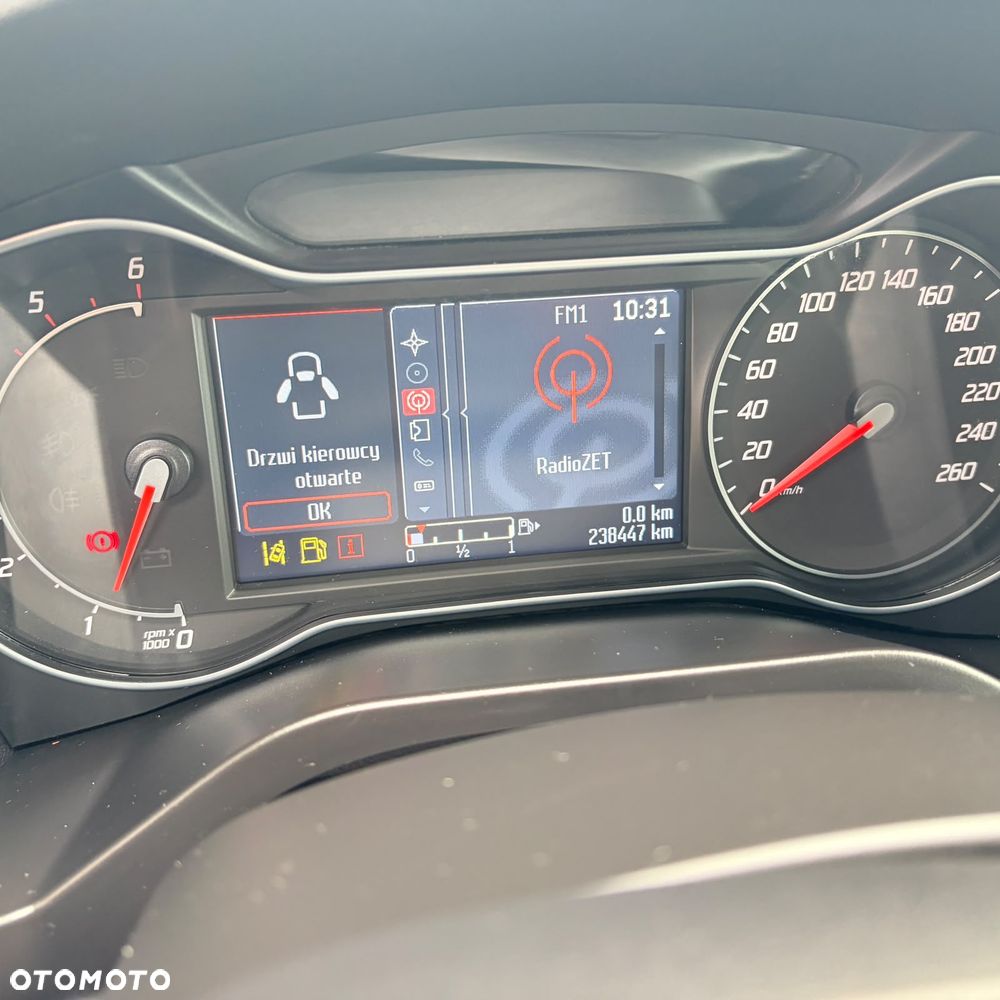 Ford S-Max 2.0 TDCi DPF Titanium - 27