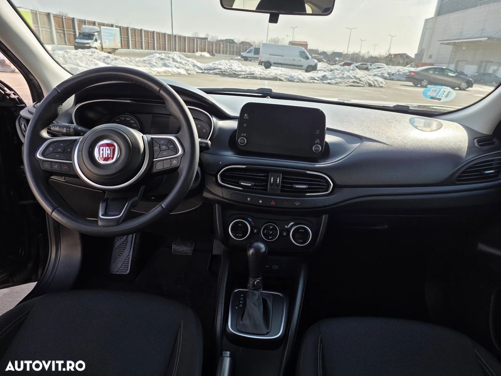 Fiat Tipo 1.5 130 CP MHEV DCT7 Cross - 18