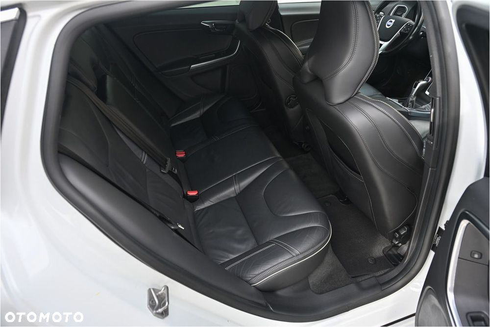 Volvo V60 D4 RDesign - 18