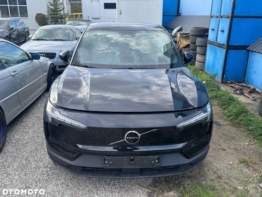 Volvo EX30 Twin Motor Performance AWD Ultra - 5