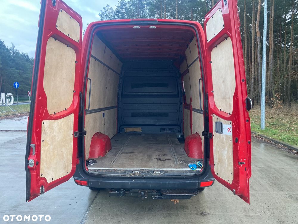 Volkswagen Crafter - 14