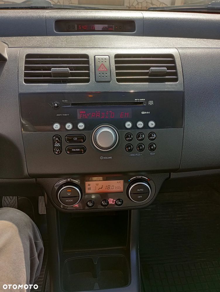 Suzuki Swift 1.3 Comfort - 6