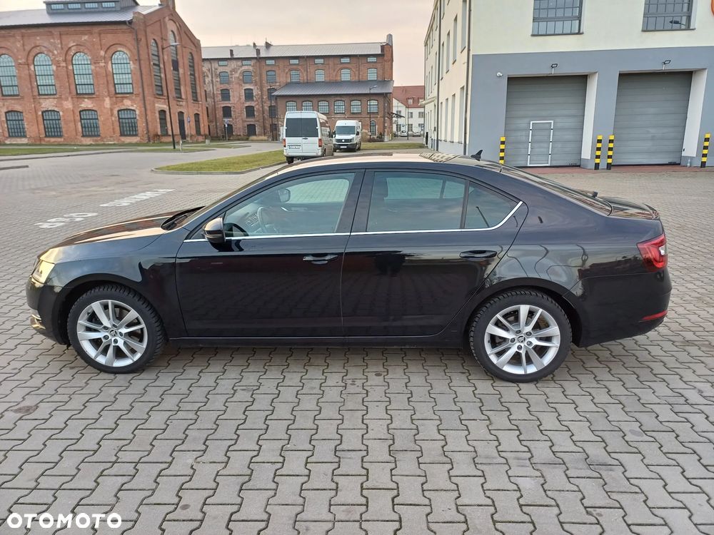 Skoda Octavia 2.0 TSI Style DSG - 6