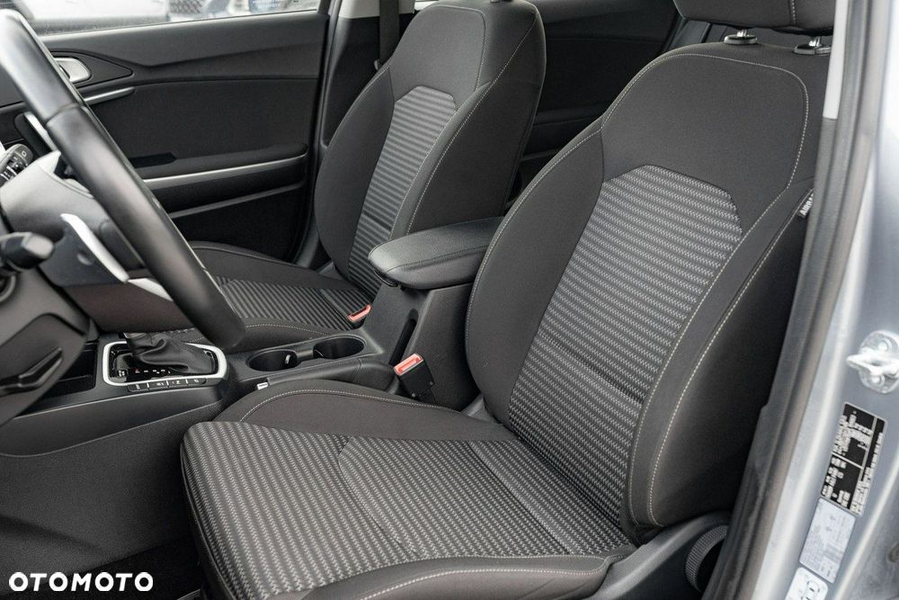 Kia Ceed 1.5 T-GDI M DCT - 12