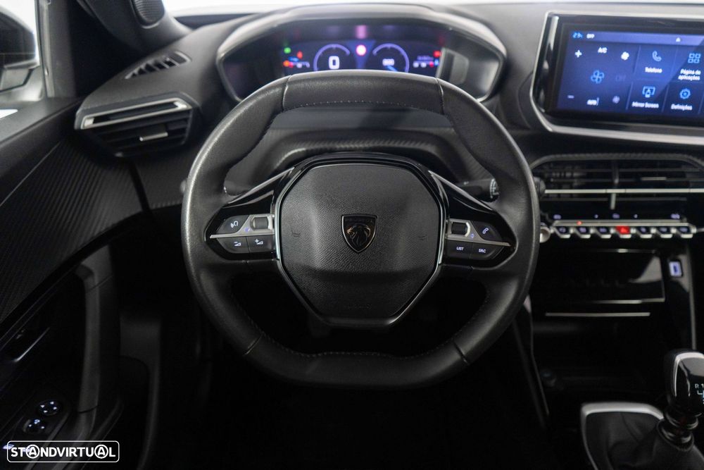 Peugeot 2008 1.2 PureTech Allure Pack - 25