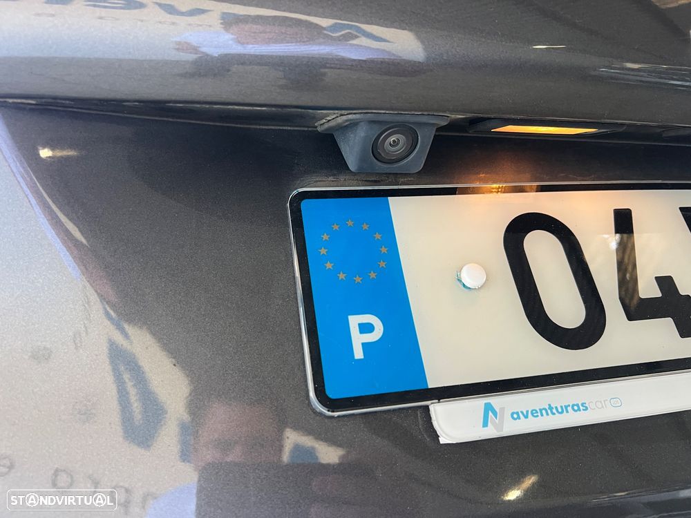 Peugeot 2008 1.2 PureTech Style - 37