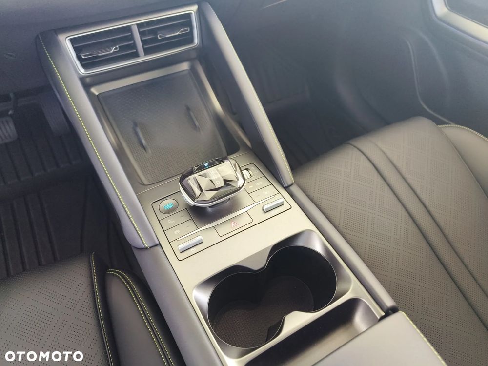 BYD Atto 2 45kWh Active - 17