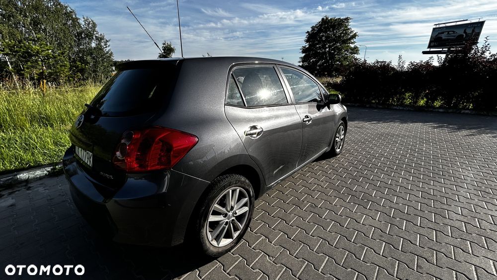 Toyota Auris 2.0 D-4D Luna - 4