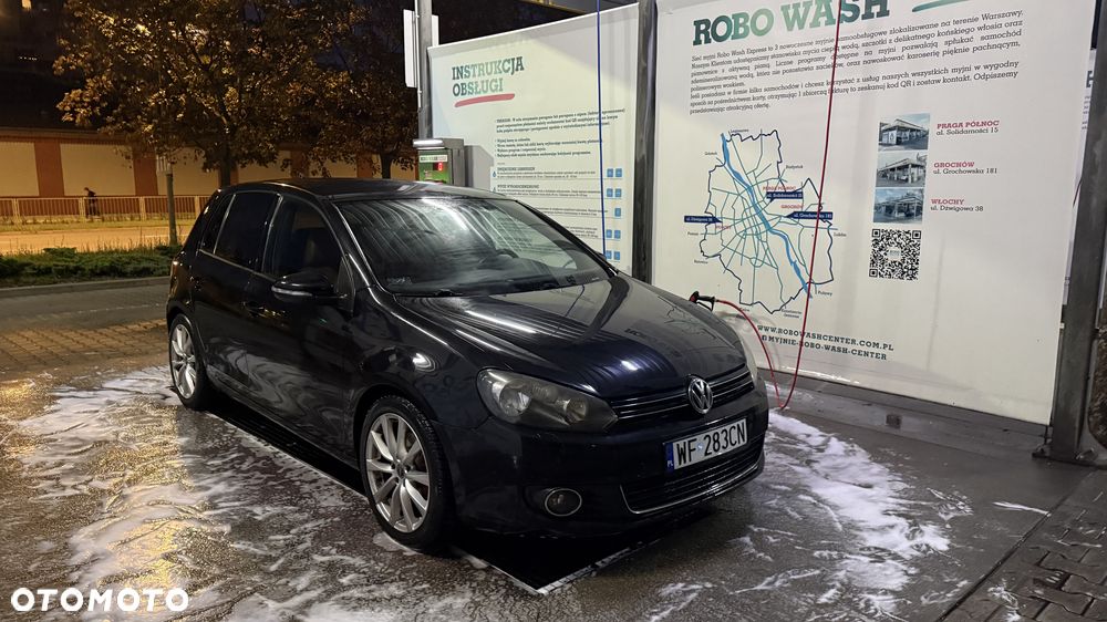 Volkswagen Golf 2.0 TDI Highline - 1