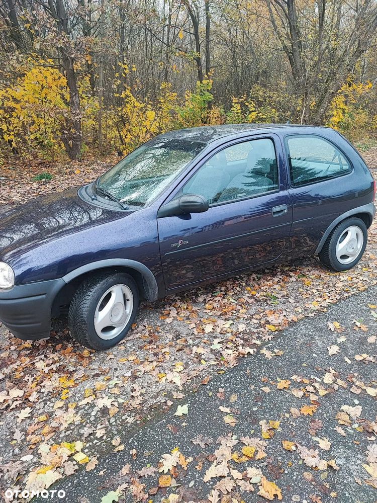 Opel Corsa - 1