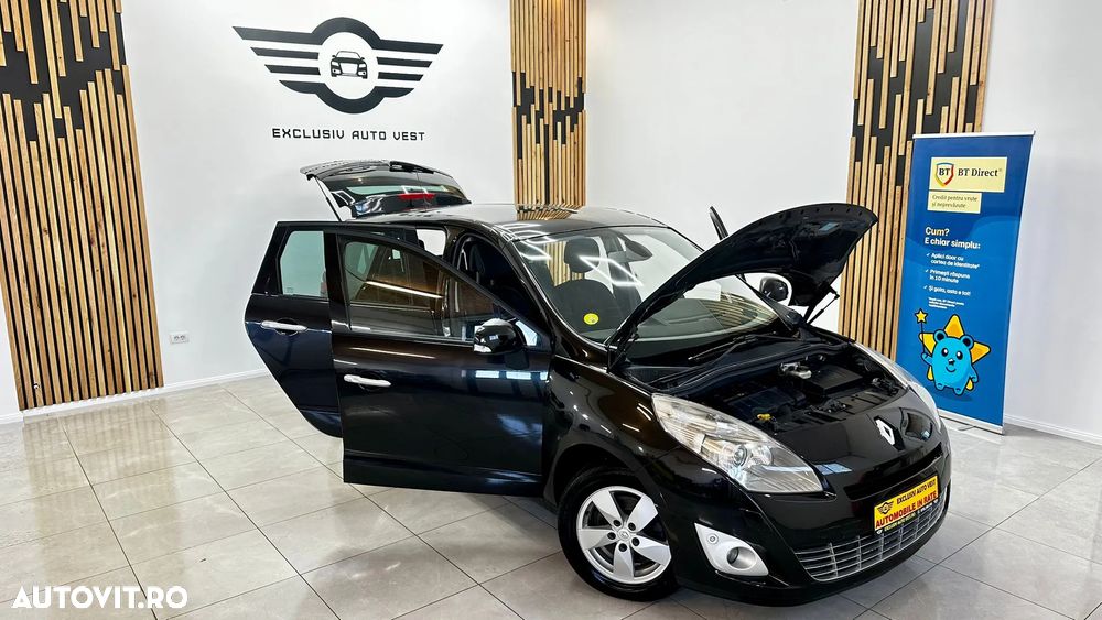 Renault Grand Scenic - 10