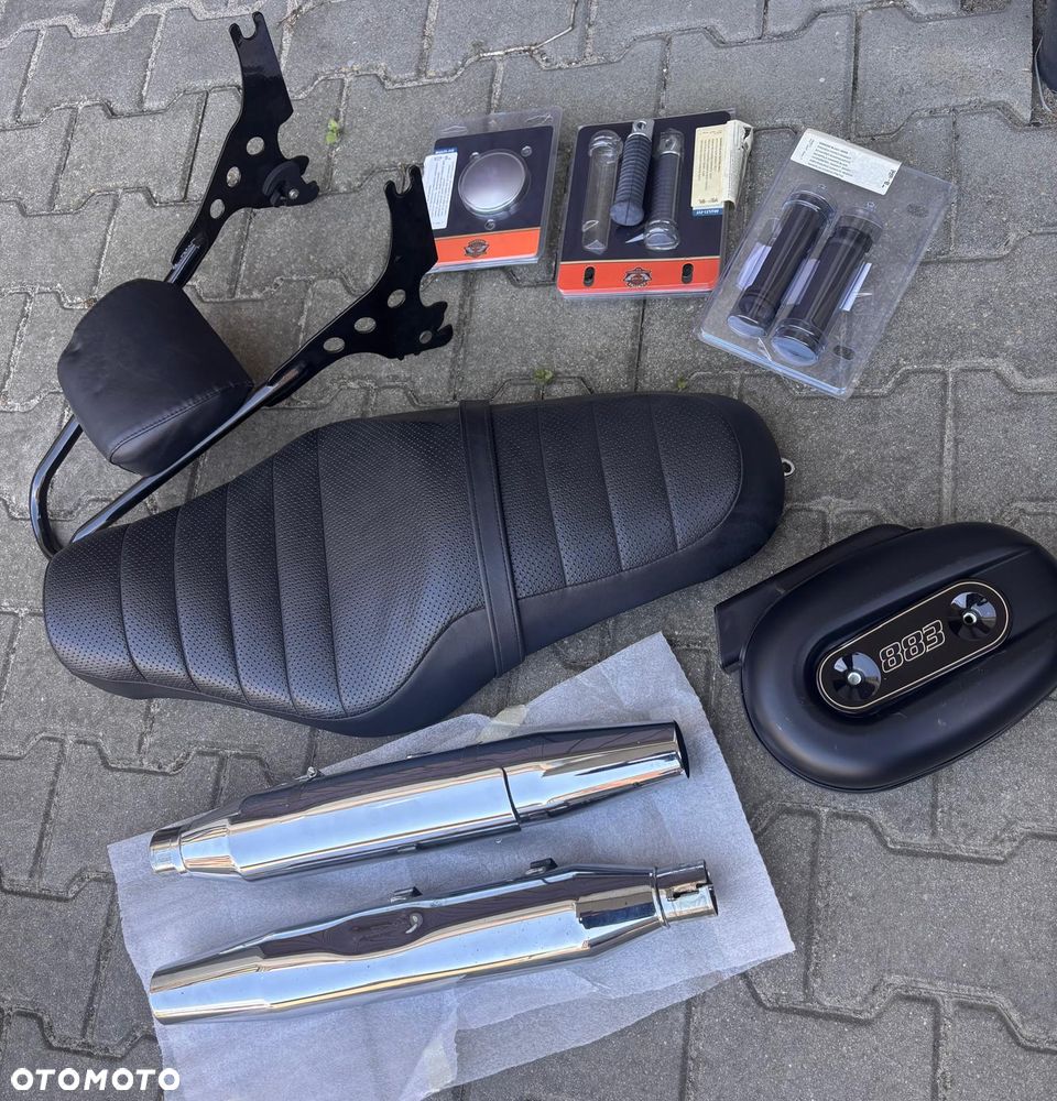 Harley-Davidson Sportster Iron 883 - 8