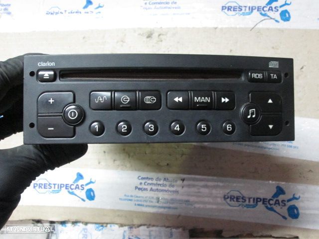 Radios 96488011XT CITROEN C2 2003 CLARION RD3-01 PEUGEOT 307 2003 CLARION RD3-01 PEUGEOT 307 VAN 2007 1.4HDI 70CV 3P BRANCO - 1