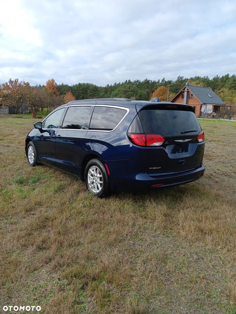 Chrysler Voyager - 5