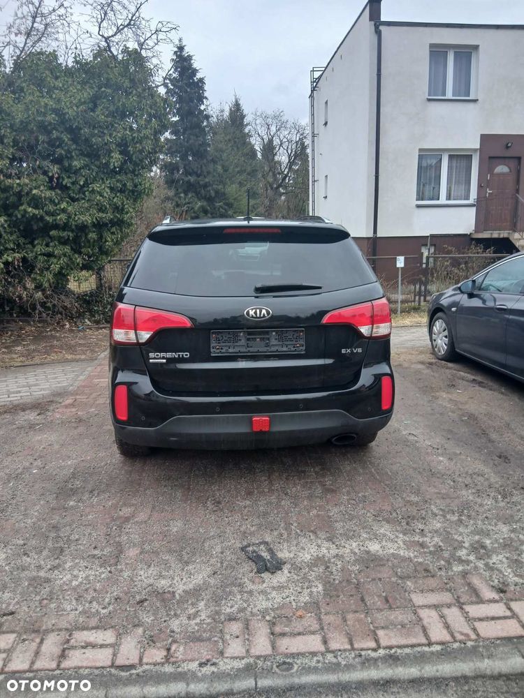 Kia Sorento - 2