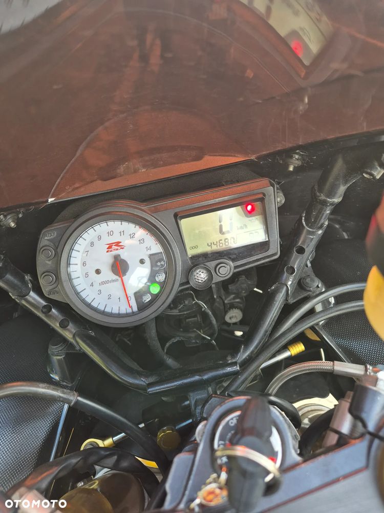 Suzuki GSX-R - 9