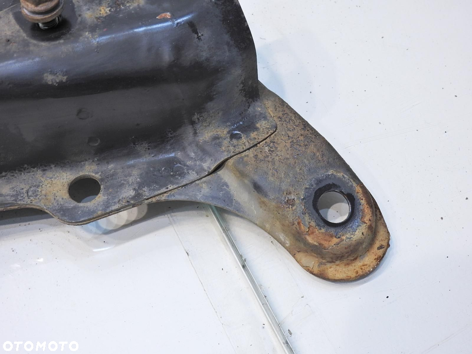 WÓZEK SANKI PRZÓD TOYOTA AYGO I 1.0 - 5