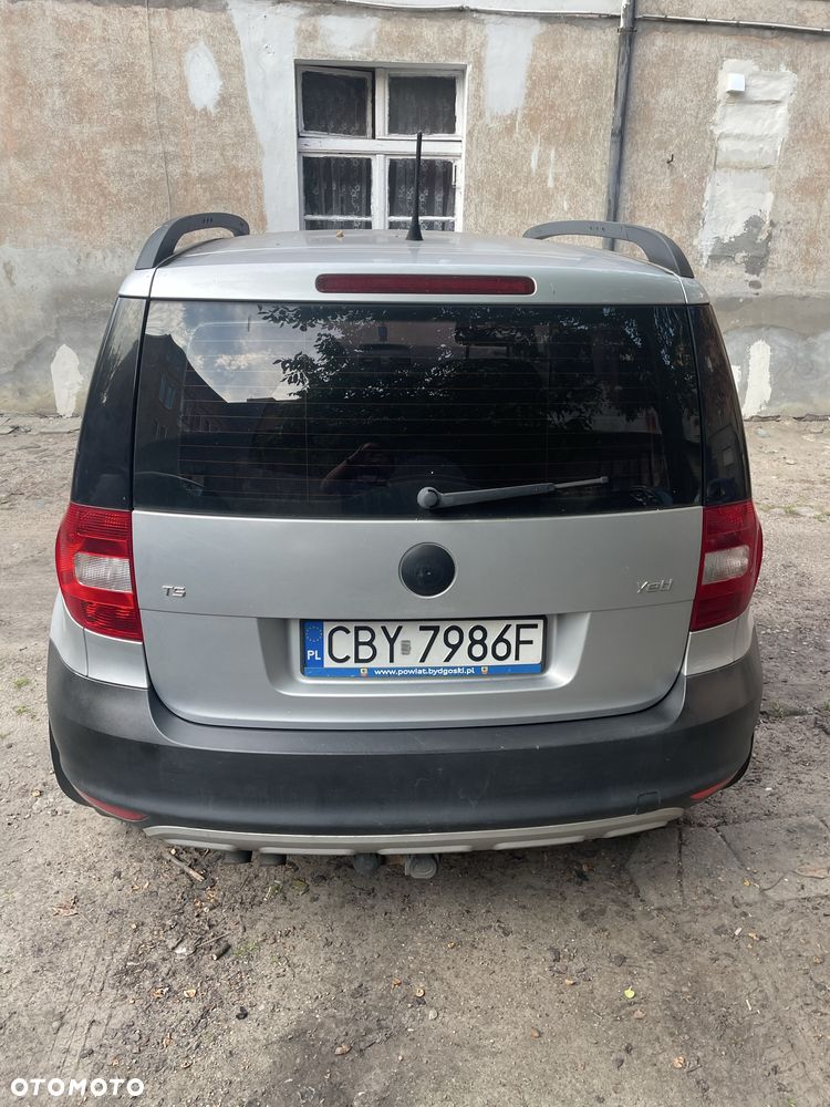 Skoda Yeti 2012 photo 4