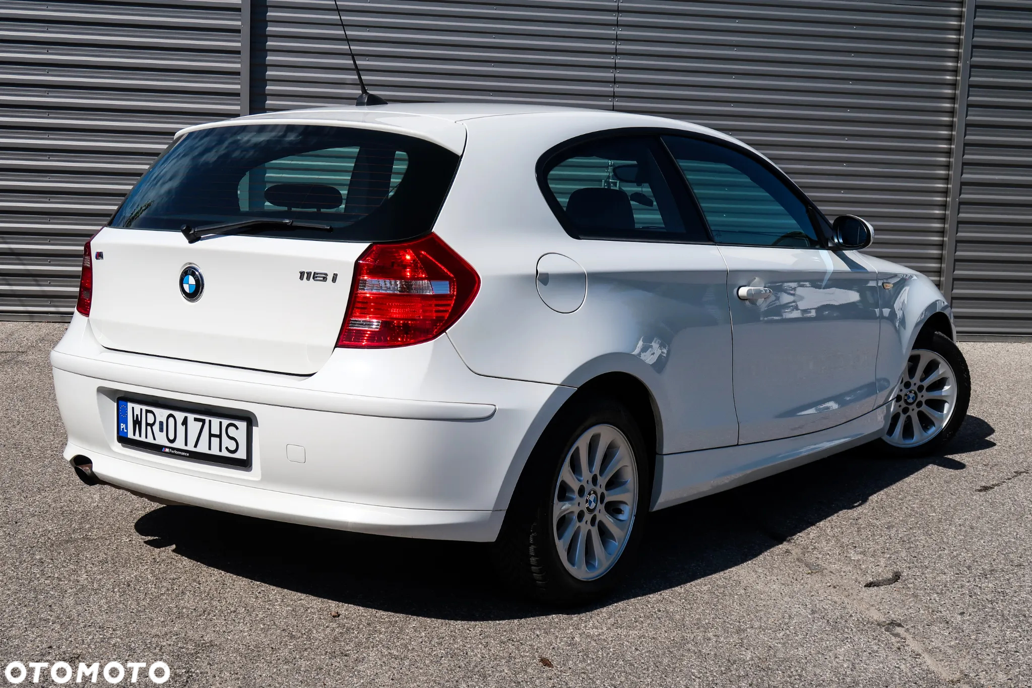 BMW Seria 1 116i - 9