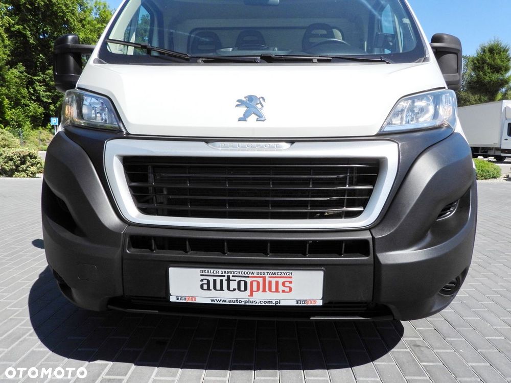 Peugeot BOXER KONTENER WINDA 8 PALET TEMPOMAT KLIMATYZACJA  130KM - 15