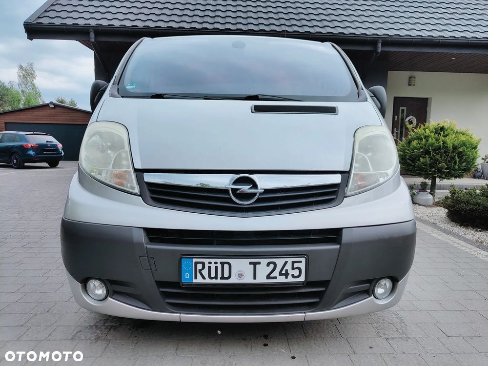 Opel Vivaro L2H1 2.9t - 25