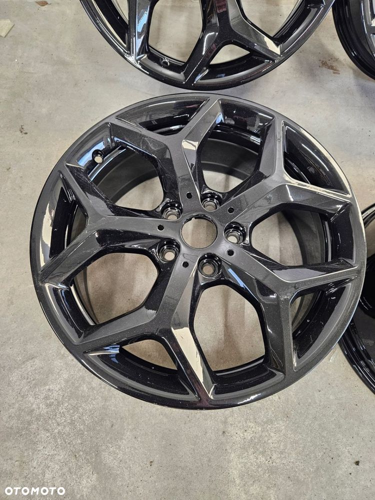 BMW X1 F48 X2 F39 7.5" x 18" 5x112 ET 51 FELGI KOMPLET - 7