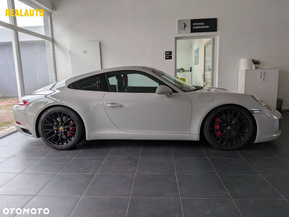 Porsche 911 2018 photo 3