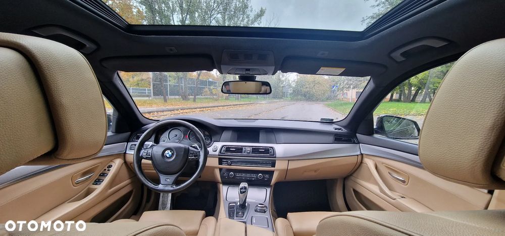 BMW Seria 5 525d xDrive Modern Line - 36