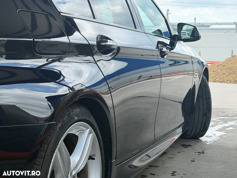BMW Seria 5 520d Sport-Aut. - 2