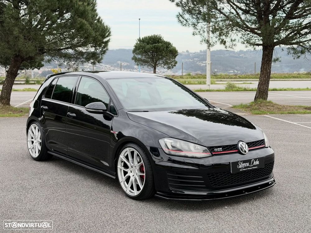 VW Golf GTI BlueMotion - 3