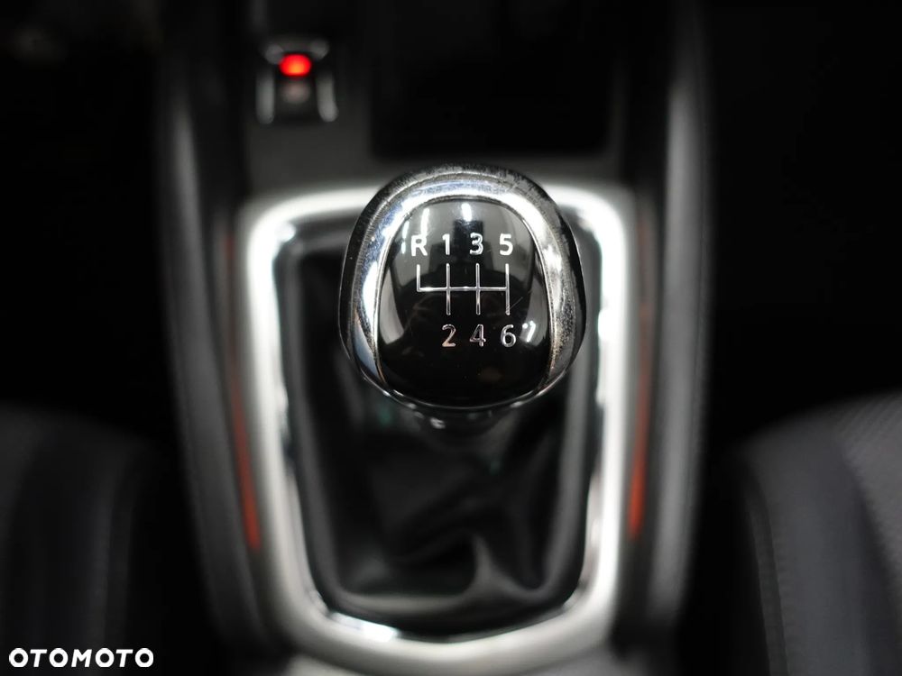 Nissan Qashqai - 30