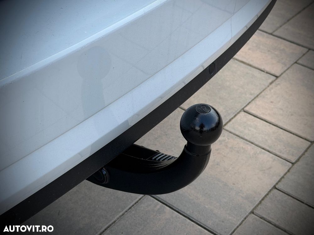 Skoda Octavia 1.6 TDI DSG Ambition - 26