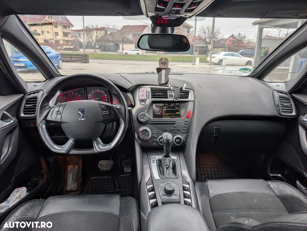 Citroën DS5 HDi 165 Aut. Chic - 7