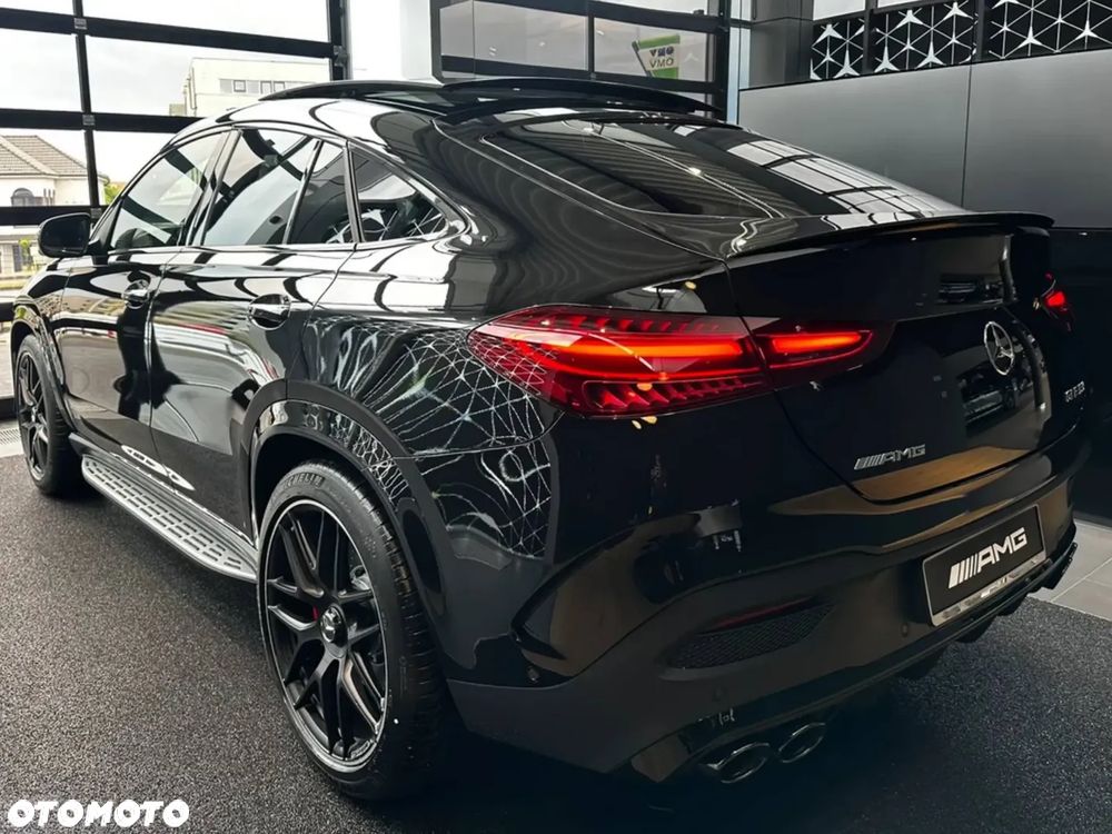 Mercedes-Benz GLE AMG 53 4-Matic Premium Plus - 3