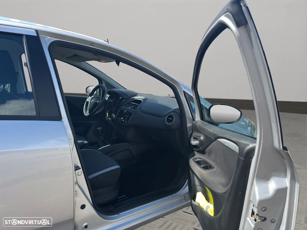 Fiat Punto 1.3 M-Jet Easy S&S - 22