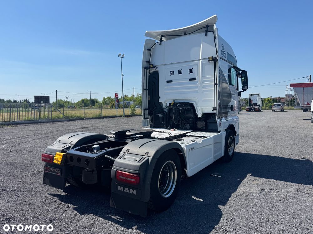 MAN TGX 18.510 / Retarder / Klima / Euro 6 / 2 Zbiorniki / Standard / Super Stan / z Francji - 7