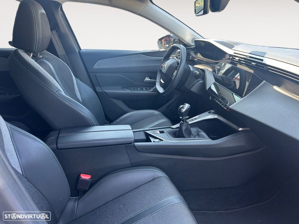Peugeot 308 1.2 PureTech Allure - 15