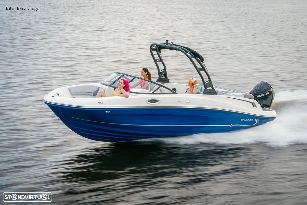 Bayliner VR6 OB - 46