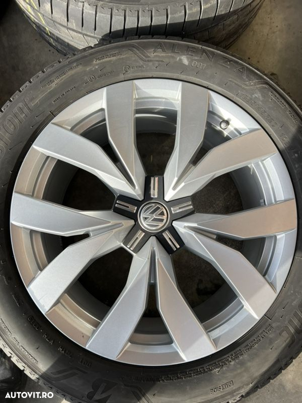 vând set jante originale de Volkswagen Touareg pe 20” cu anvelope de vară - 5