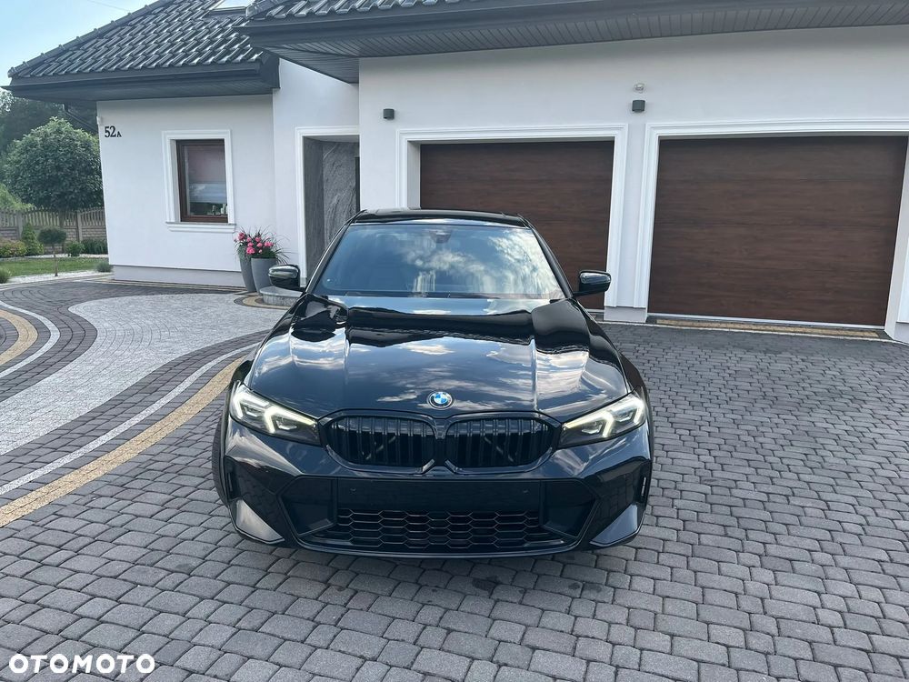 BMW Seria 3 330i xDrive M Sport - 9