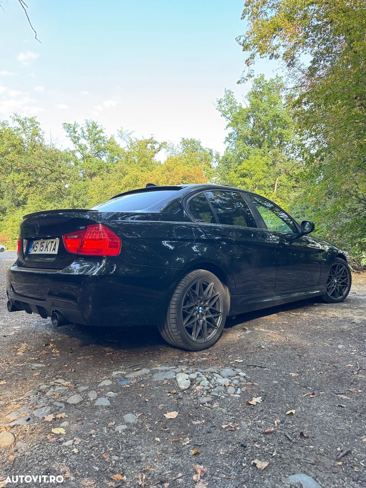 BMW Seria 3 320d xDrive - 3