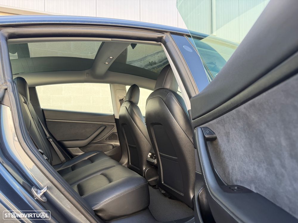 Tesla Model 3 Standard Range Plus RWD - 8