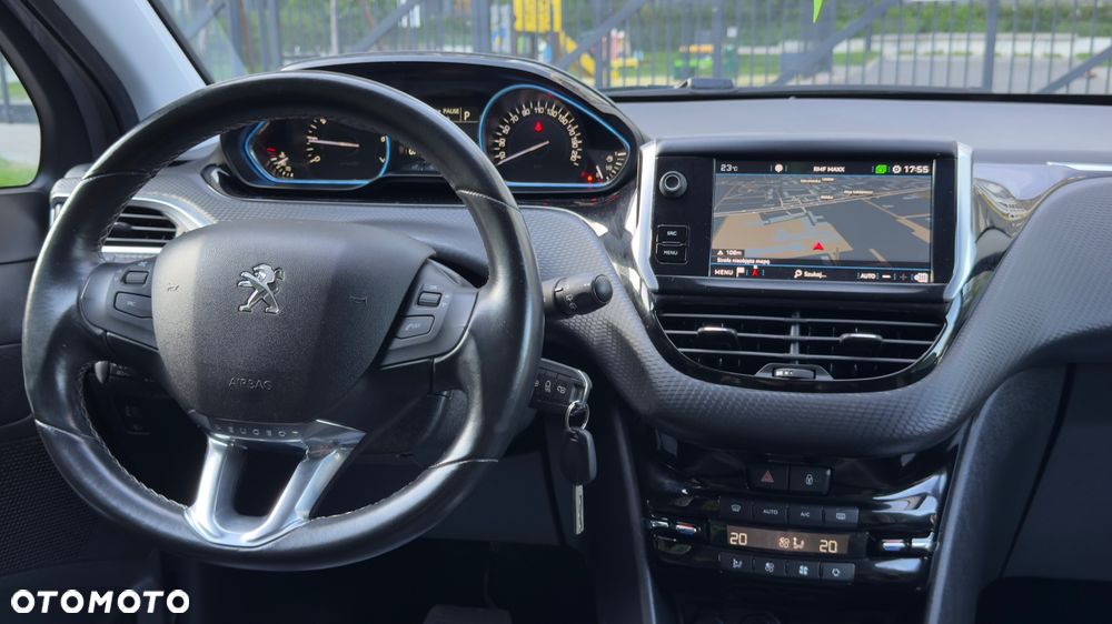 Peugeot 2008 - 25