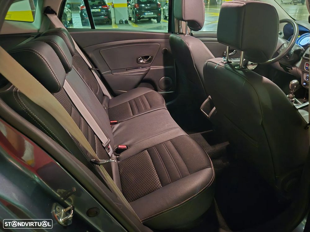 Renault Mégane Sport Tourer 1.5 dCi Bose Edition - 33