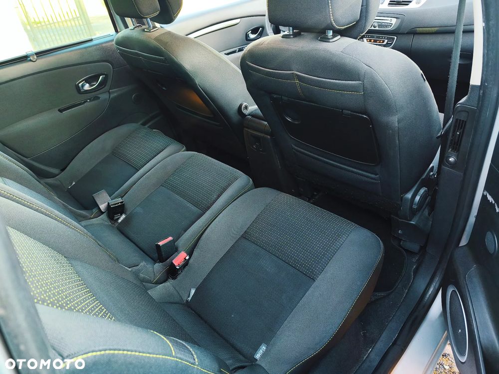 Renault Grand Scenic TCe 130 Luxe - 12