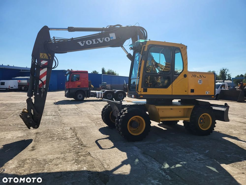 Volvo EW 140 B spr z Niemiec - 2