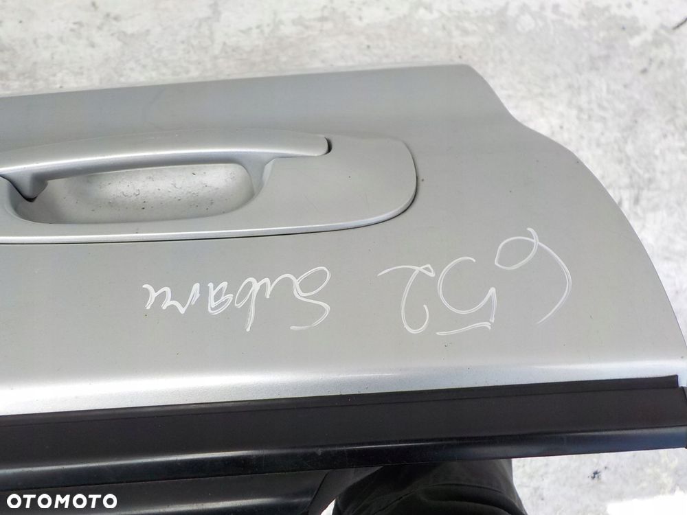 652 SUBARU IMPREZA II GD WRX STI DRZWI PRAWE TYŁ - 2