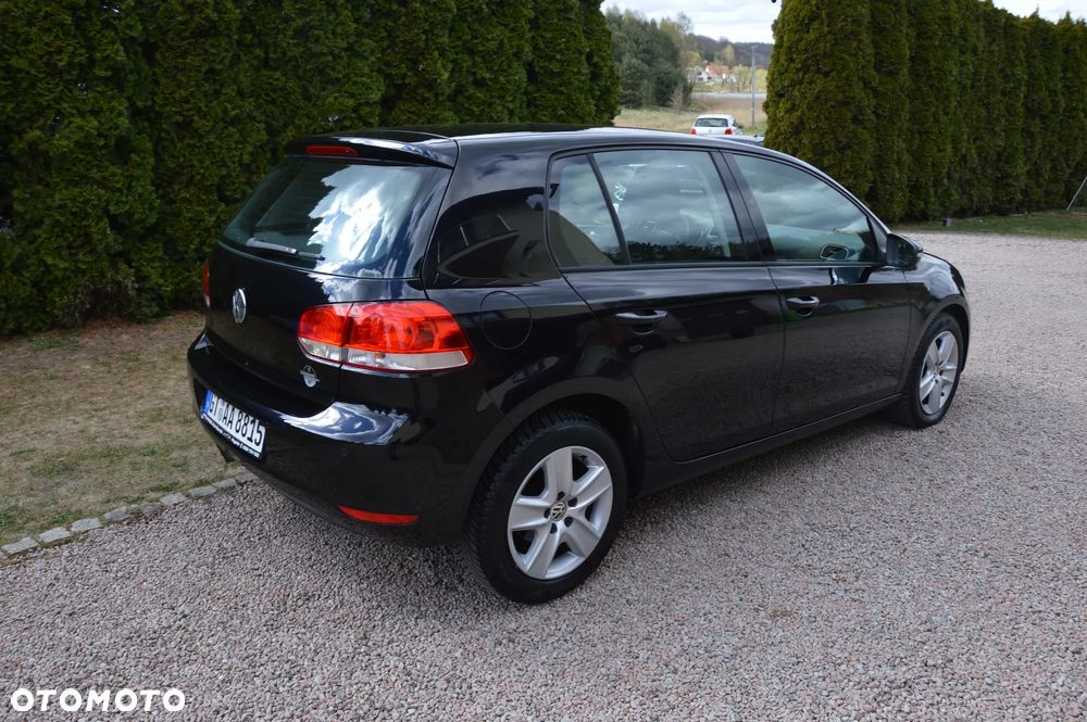 Volkswagen Golf - 16