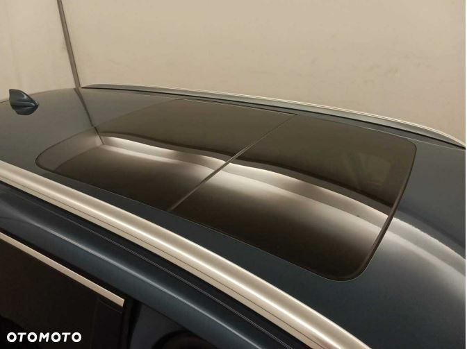 Ford Mondeo 2.0 EcoBlue Titanium - 12