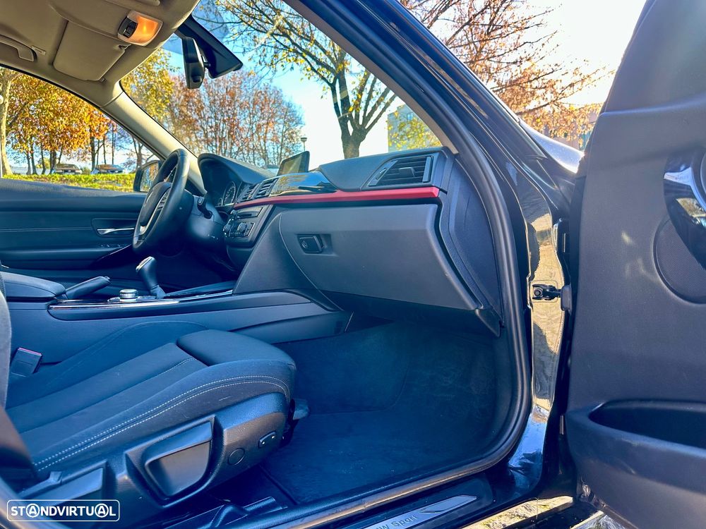 BMW 320 d EfficientDynamics Line Sport - 27